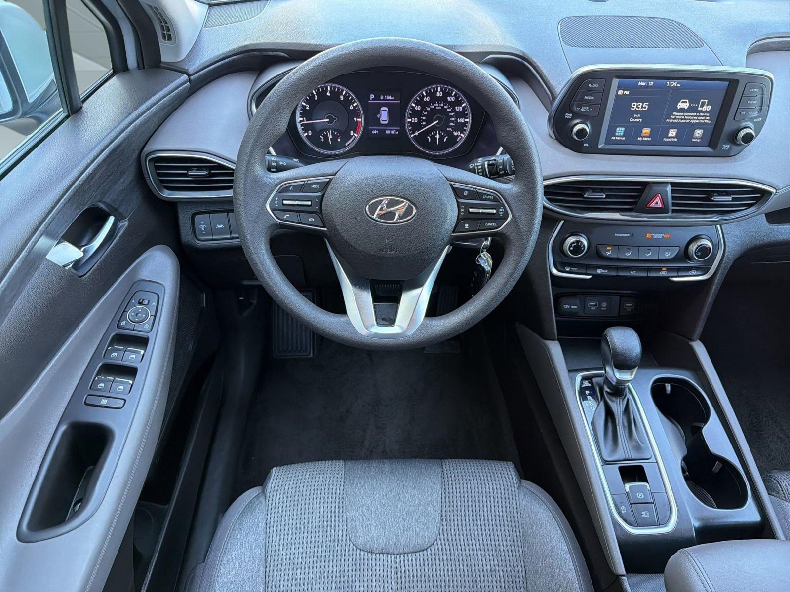 Used 2020 Hyundai Santa Fe SE image 25