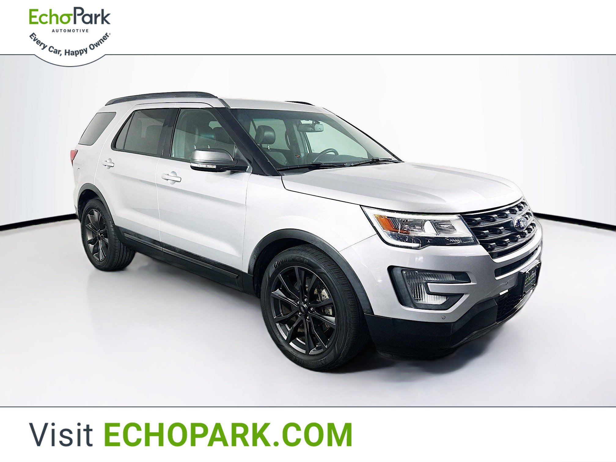 Used 2017 Ford Explorer XLT w/ Equipment Group 202A