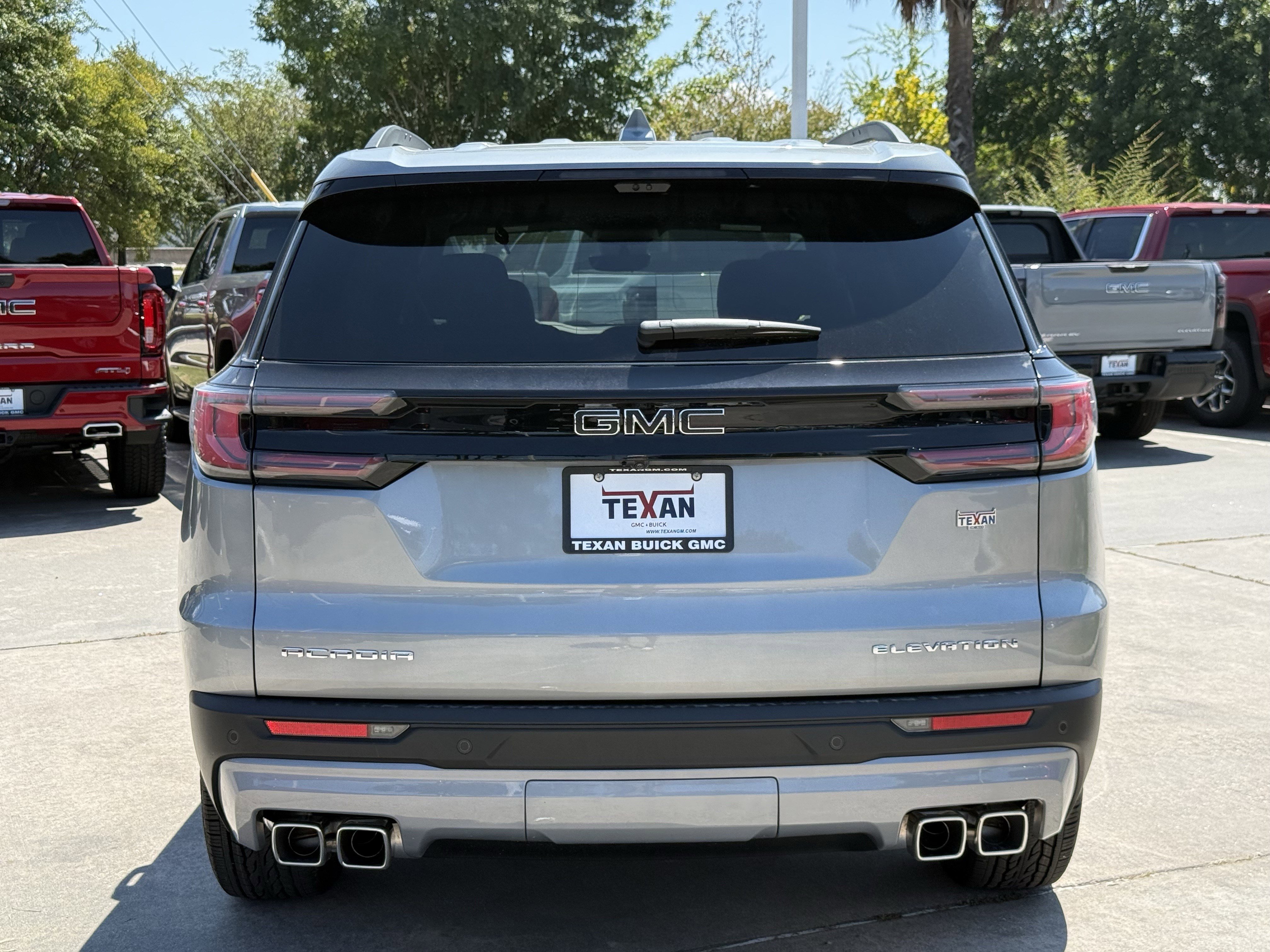 New 2026 GMC Acadia Elevation w/ Elevation Premium Package FWD image 6