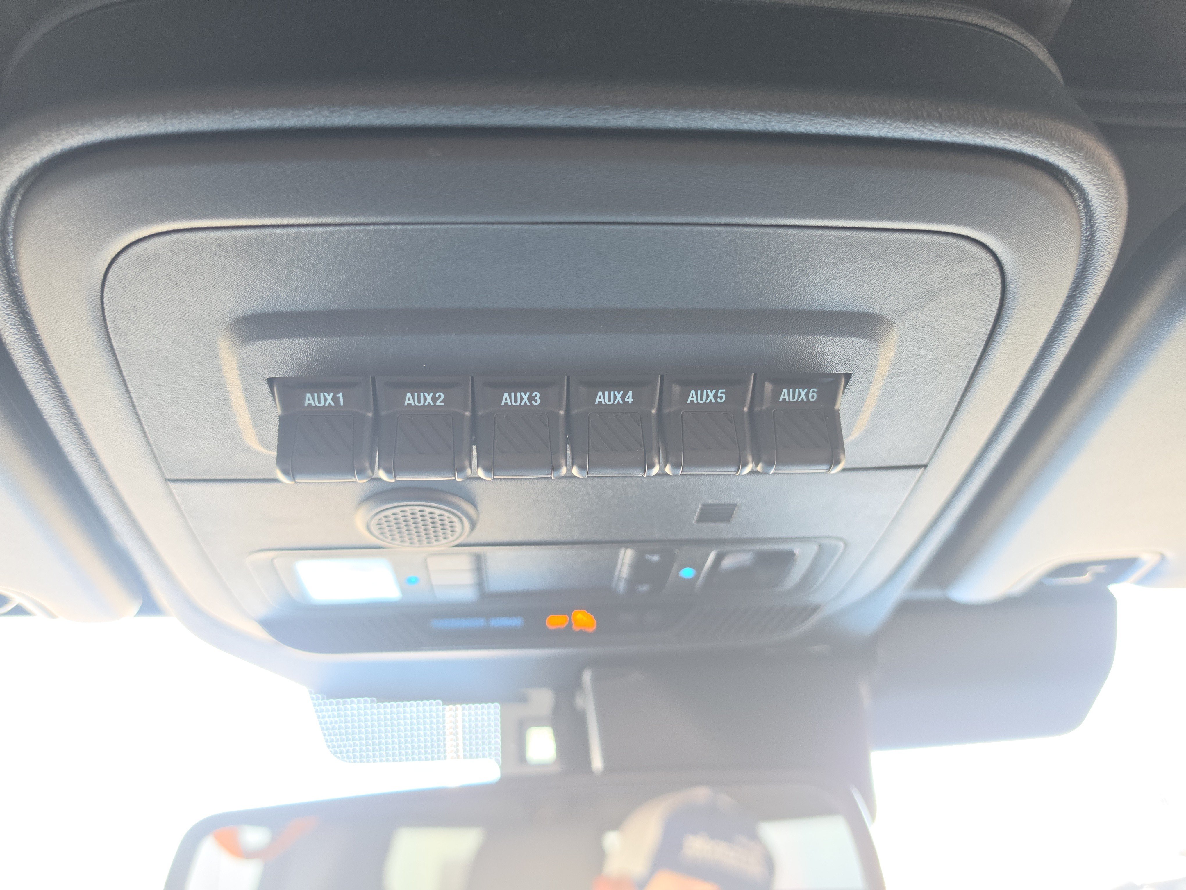 Used 2025 Ford Bronco Badlands AWD/4WD image 32