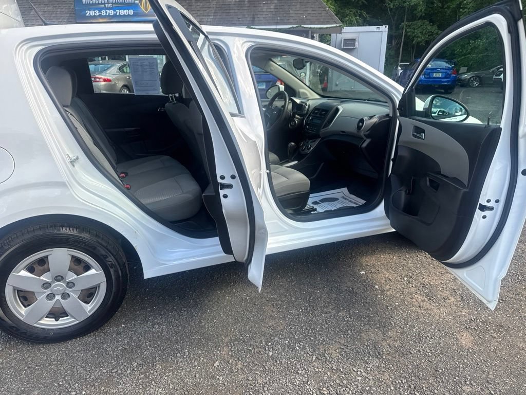 Used 2014 Chevrolet Sonic LS FWD image 37