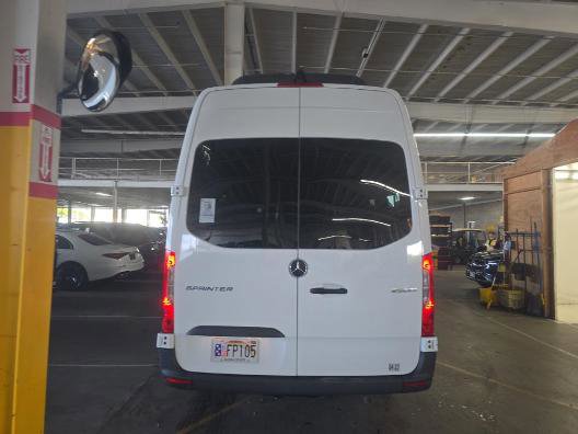 Used 2025 Mercedes-Benz Sprinter 2500 image 4