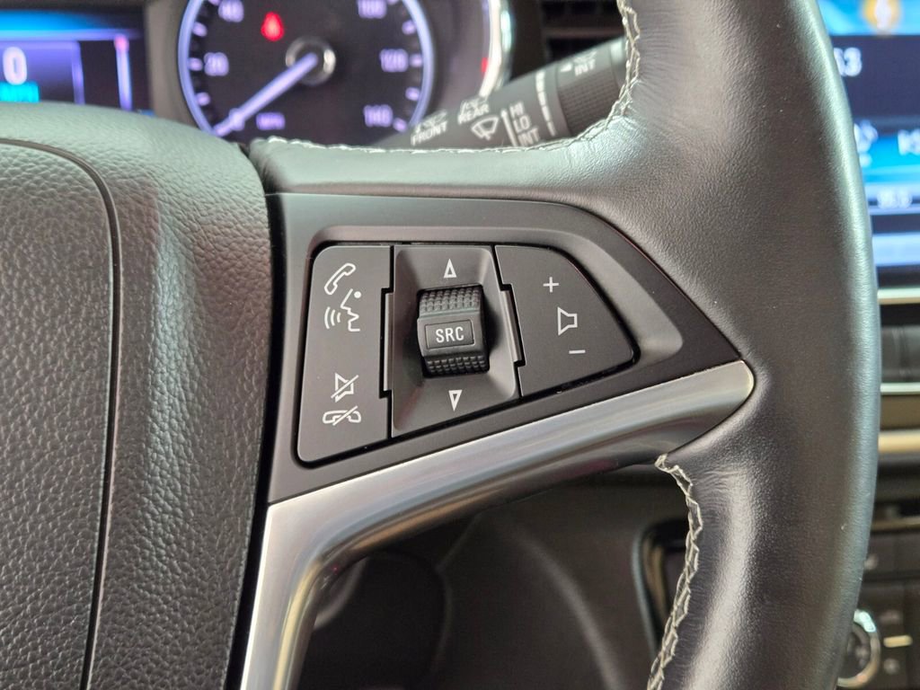 Used 2019 Buick Encore Essence w/ Safety Package II FWD image 27