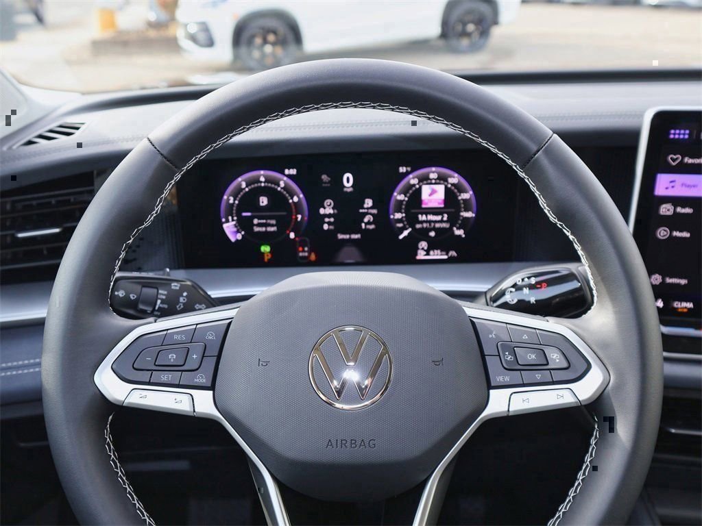 New 2026 Volkswagen Tiguan SE AWD/4WD image 20