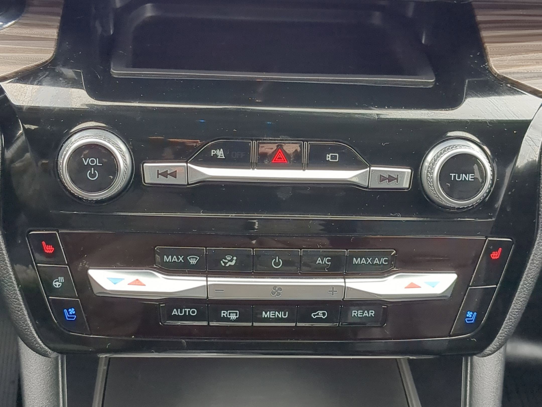 Used 2021 Ford Explorer Limited w/ Hybrid Equipment Group 310A image 27