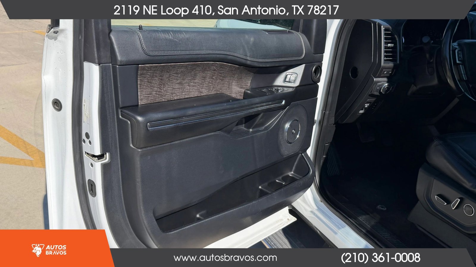Used 2019 Ford Expedition Max Limited RWD image 49