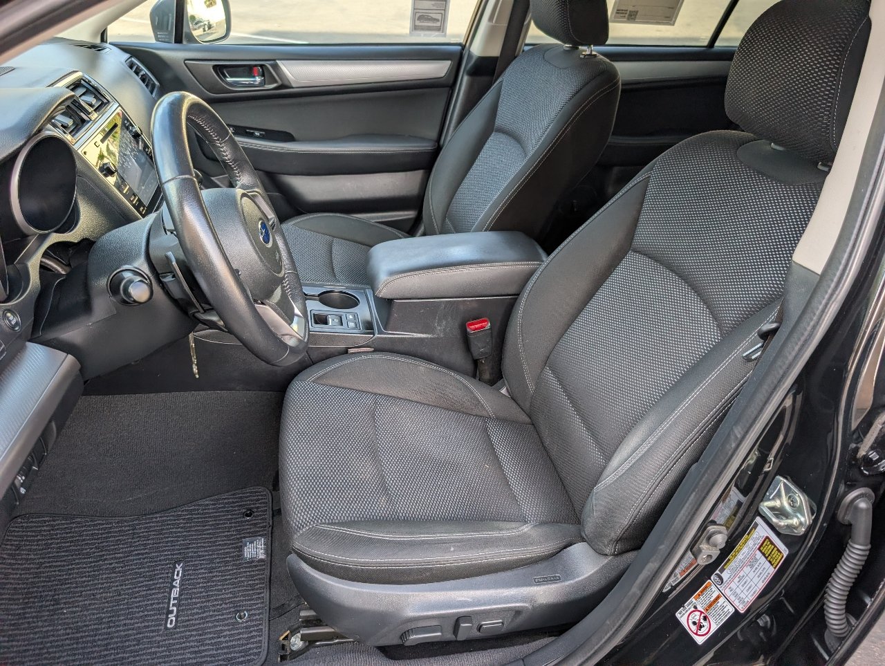 Used 2018 Subaru Outback 2.5i Premium AWD/4WD image 2