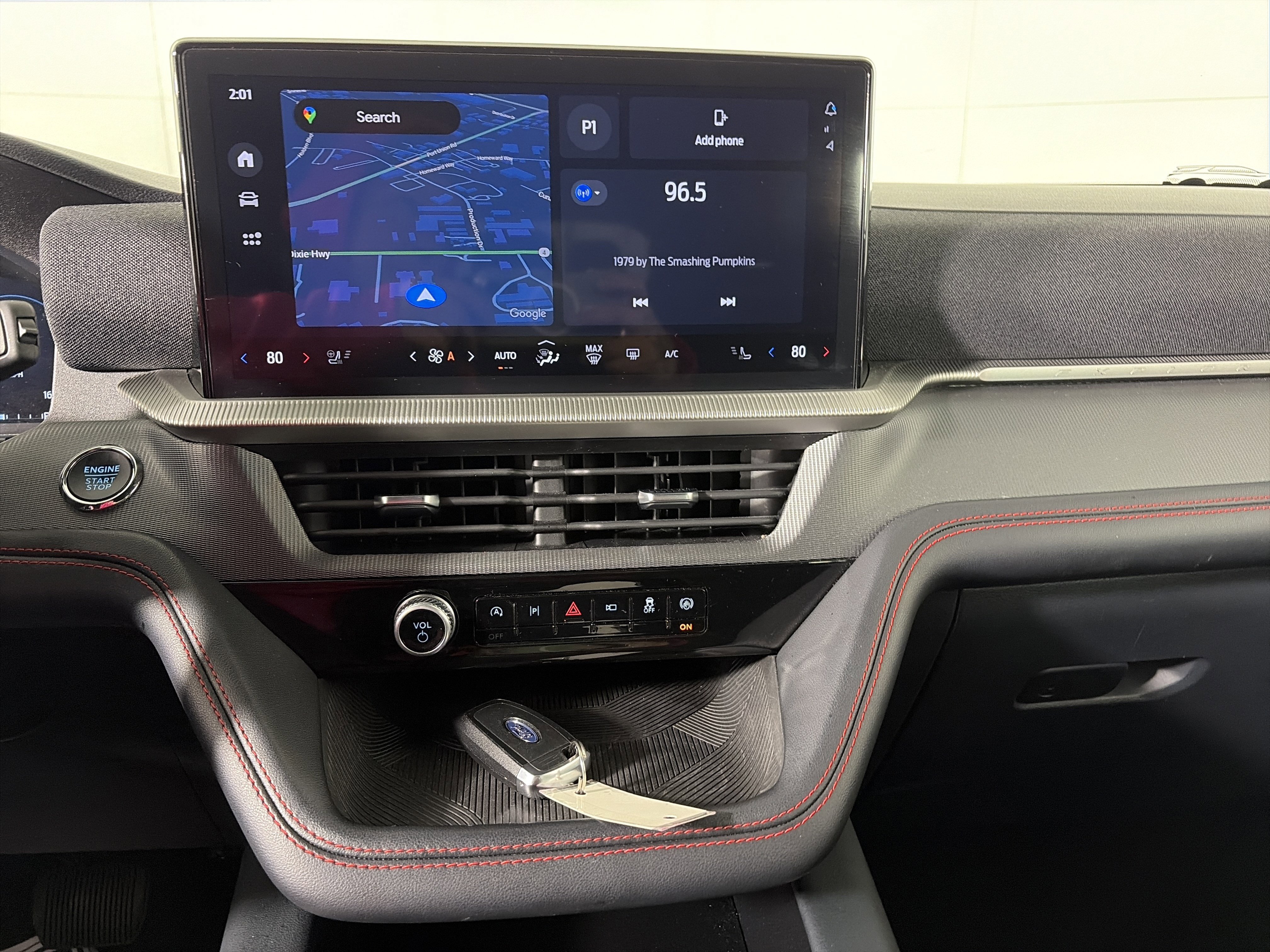 Used 2025 Ford Explorer ST-Line w/ ST-Line Street Pack image 29