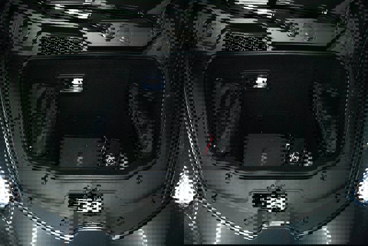 Used 2023 Lamborghini Huracan EVO image 39