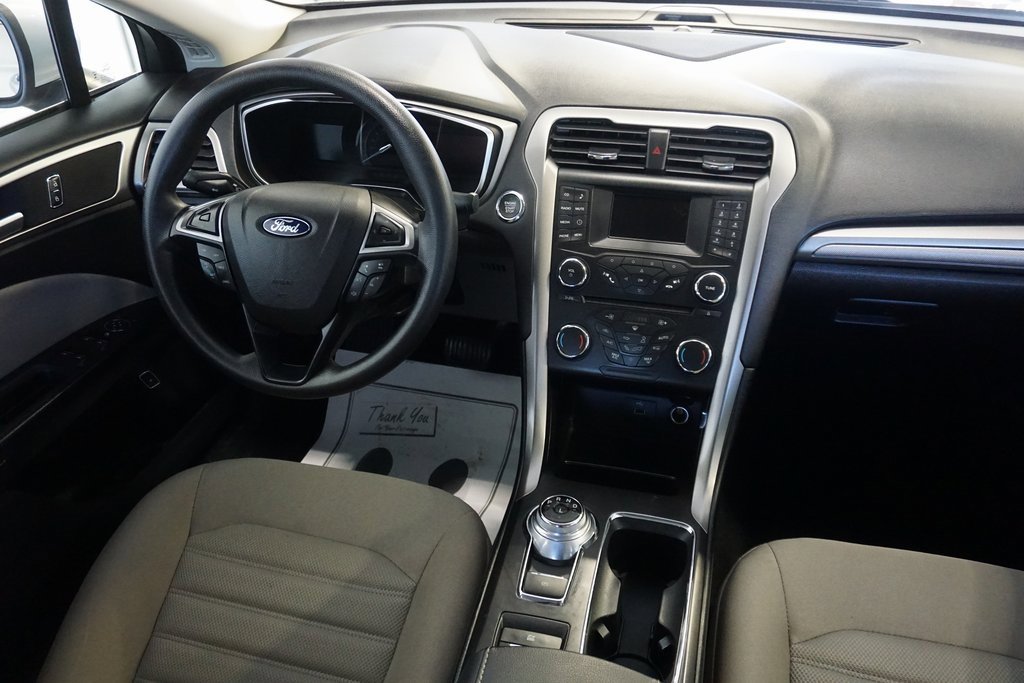 Used 2018 Ford Fusion S image 25