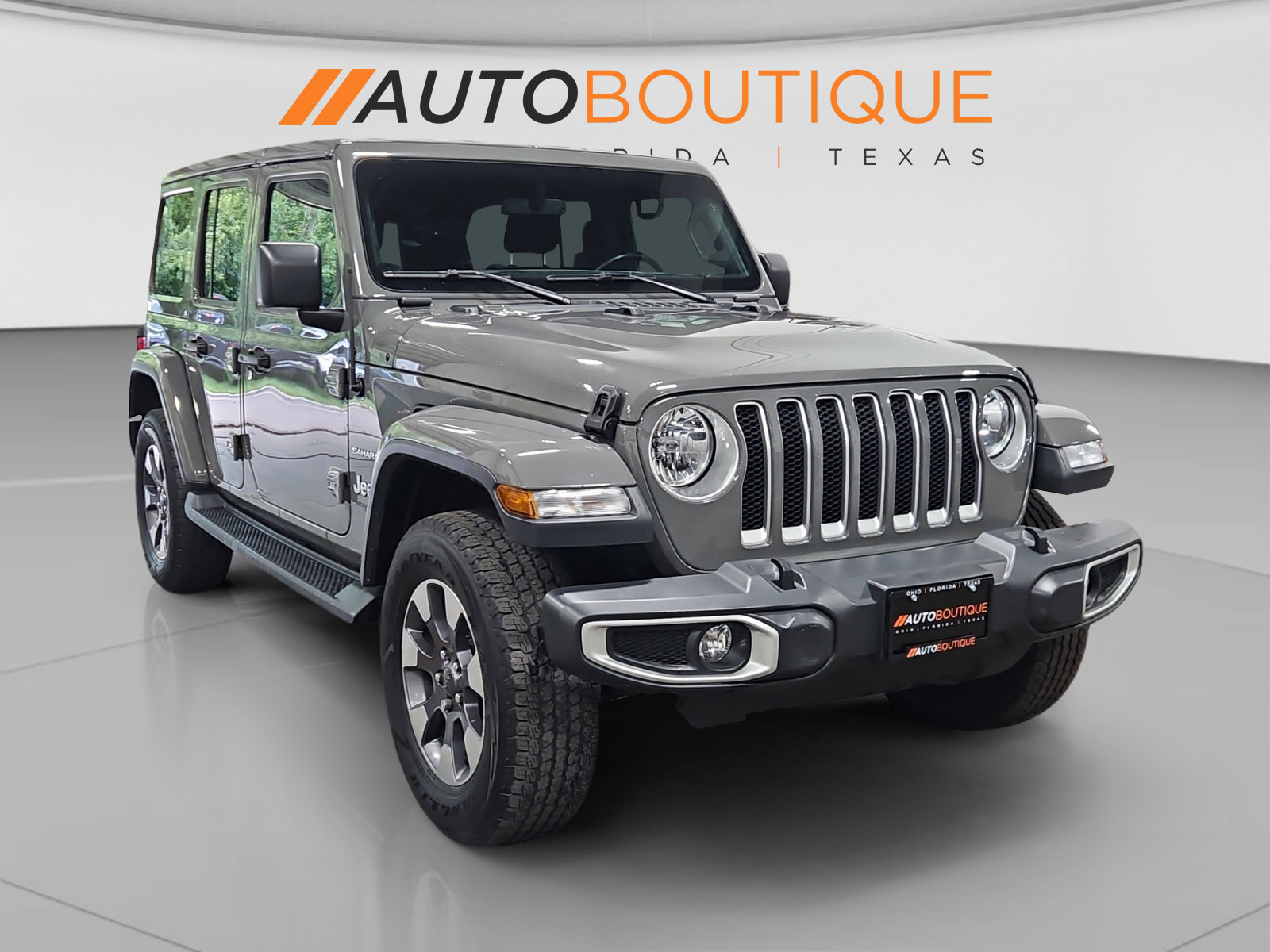 Used 2018 Jeep Wrangler Unlimited Sahara w/ Uconnect 4C Nav & Sound Group AWD/4WD image 7