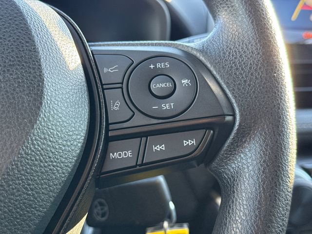 Used 2024 Toyota RAV4 LE image 27