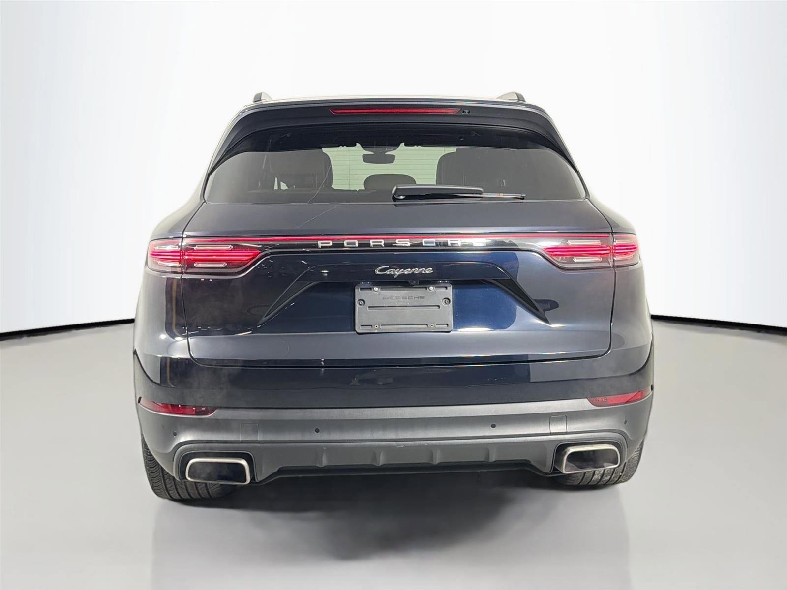 Certified 2022 Porsche Cayenne GTS AWD/4WD image 5