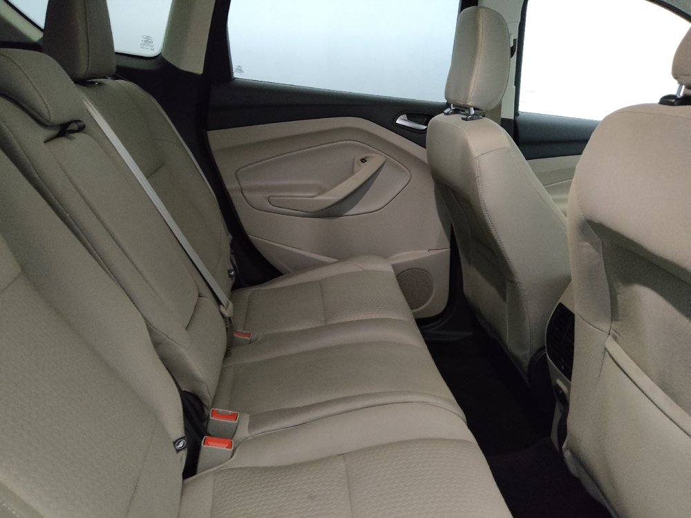 Used 2018 Ford Escape SE w/ SE Sync 3 Package AWD/4WD image 19