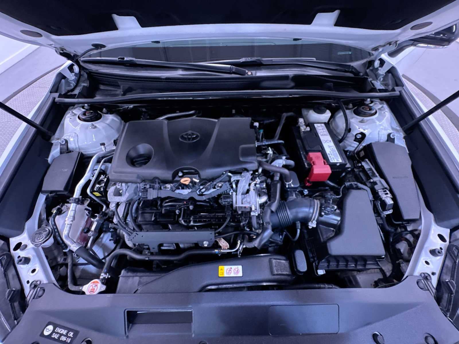 Used 2019 Toyota Camry XSE w/ Navigation Package FWD image 11