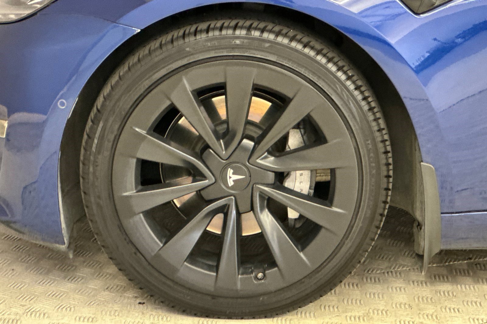 Used 2021 Tesla Model 3 Long Range AWD/4WD image 12
