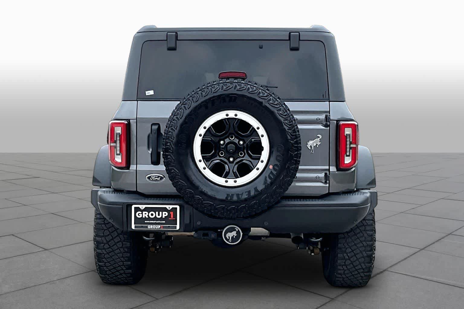 Used 2023 Ford Bronco Badlands w/ Sasquatch Package AWD/4WD image 5