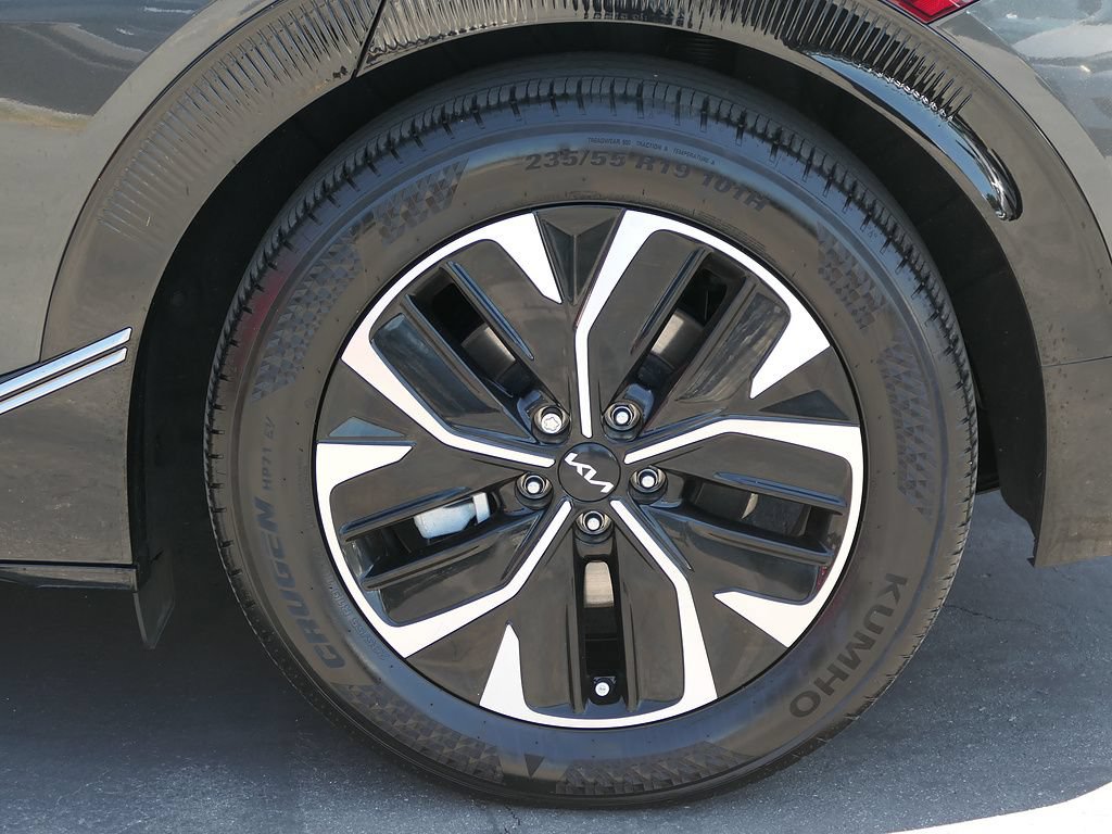 Used 2024 Kia EV6 Wind AWD/4WD image 8