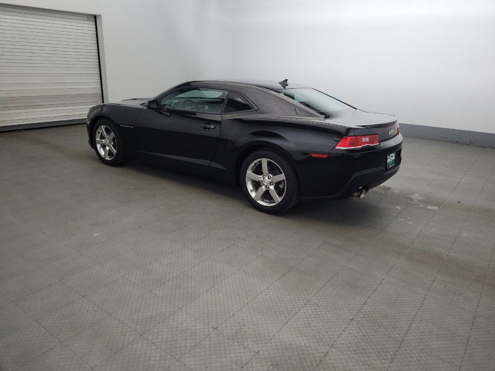 Used 2015 Chevrolet Camaro LT w/ 1LT Preferred Package RWD image 3