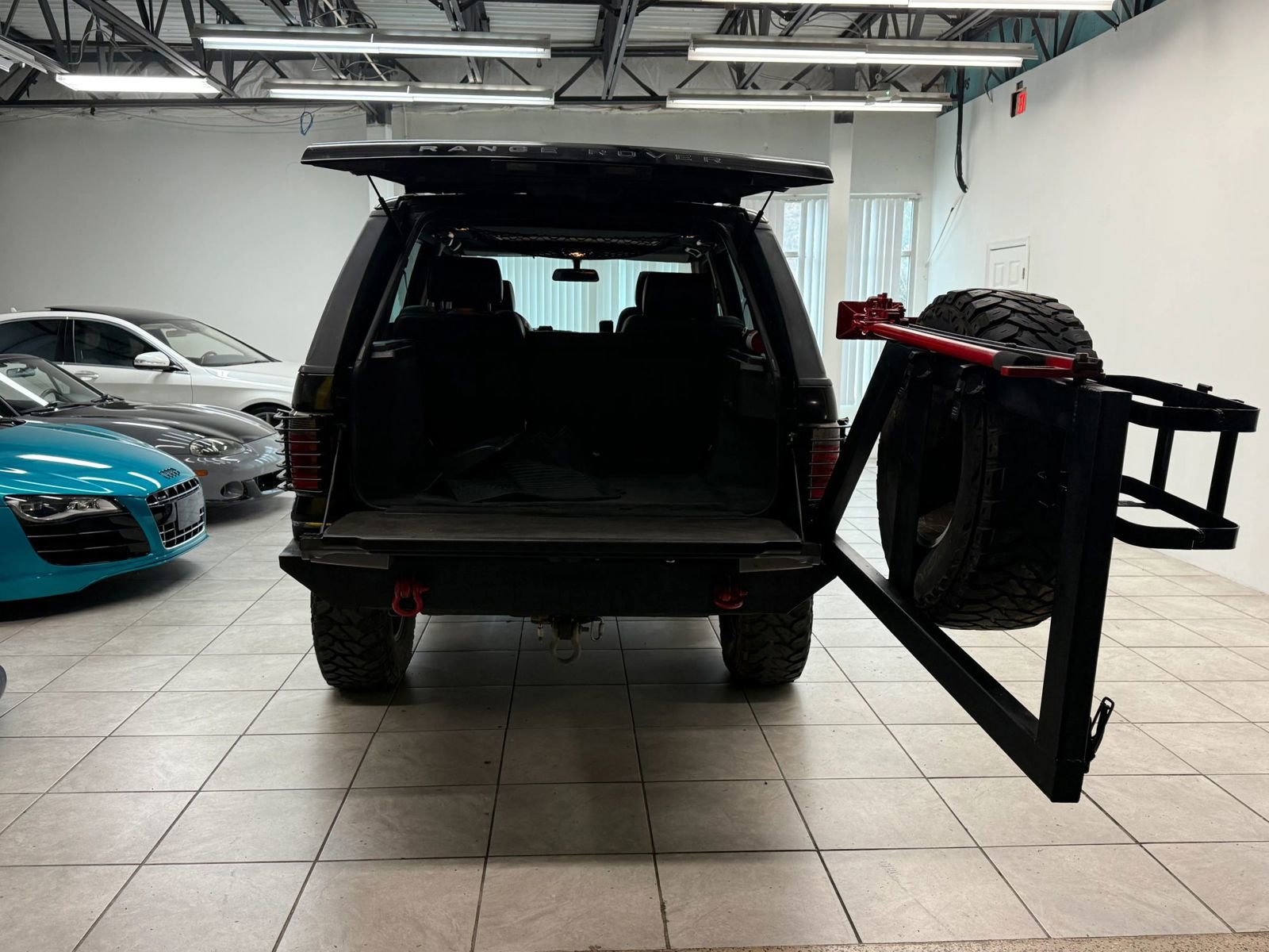 Used 2001 Land Rover Range Rover HSE image 17