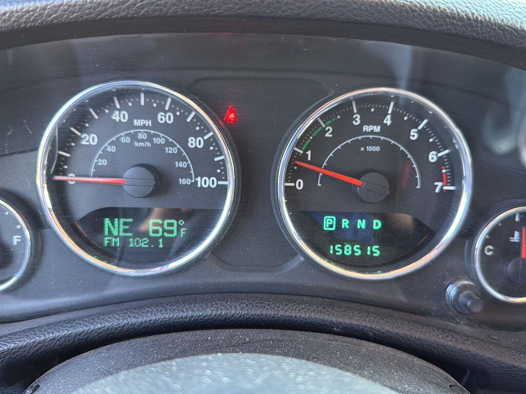 Used 2012 Jeep Wrangler Sport AWD/4WD image 10