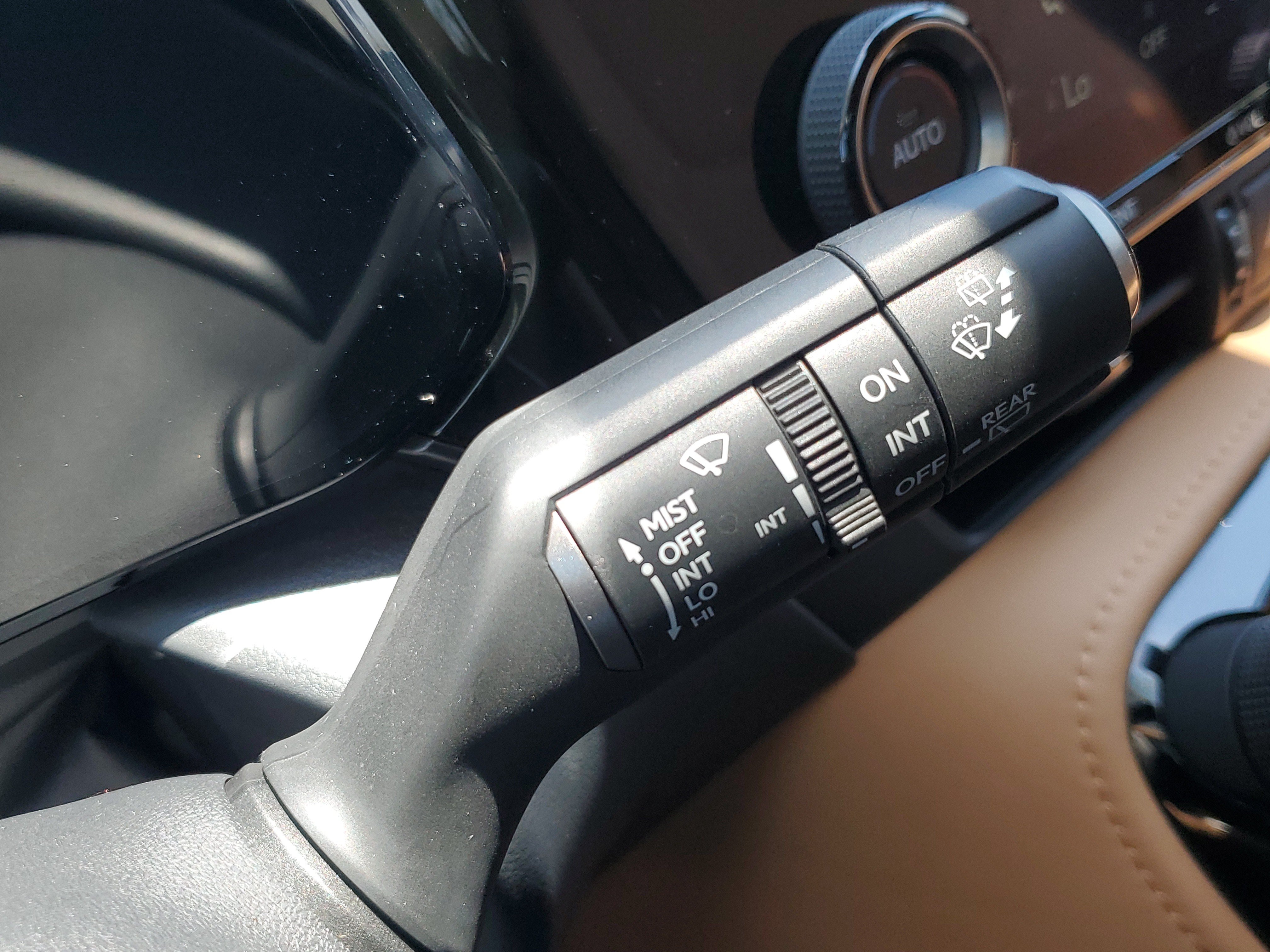 Used 2024 Lexus NX 250 FWD w/ Towing Package (2000 Lbs) image 21