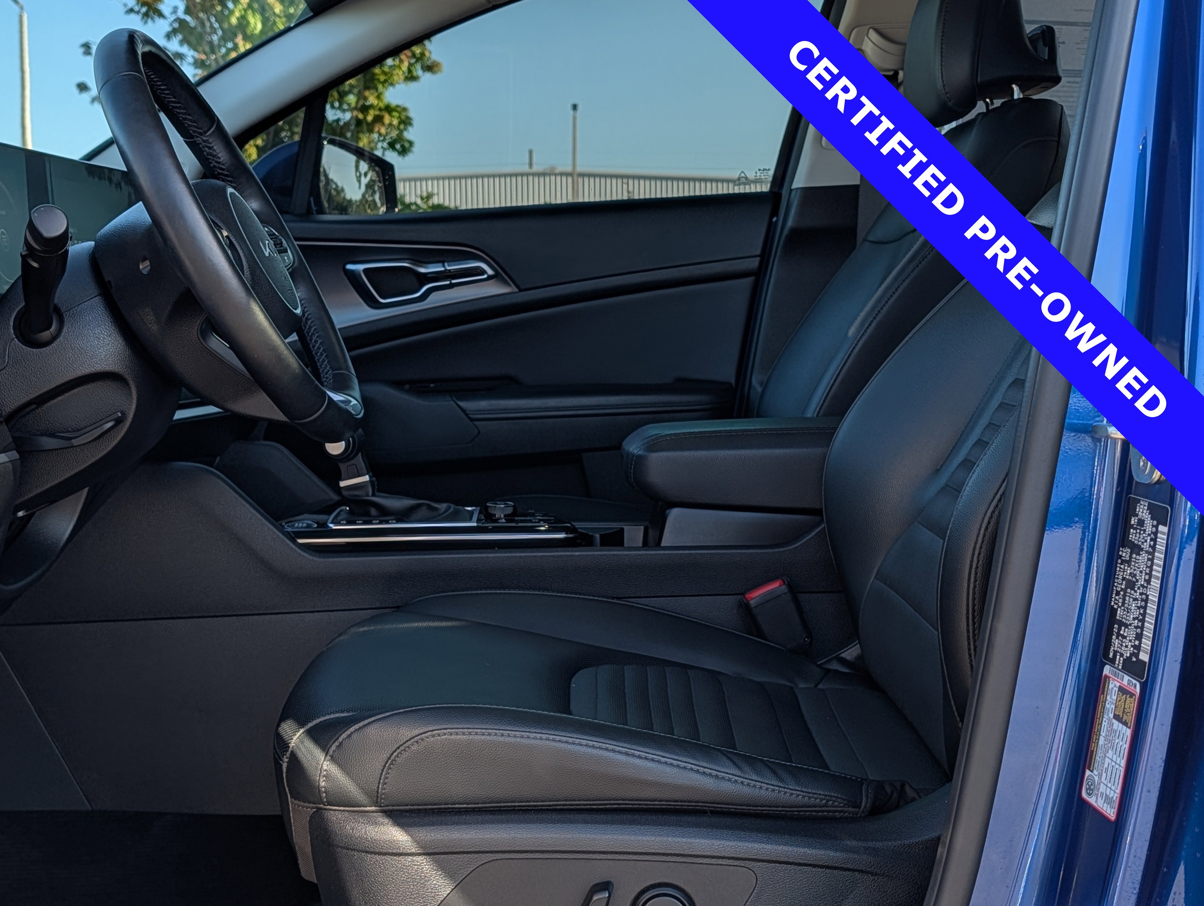 Used 2024 Kia Sportage SX image 21