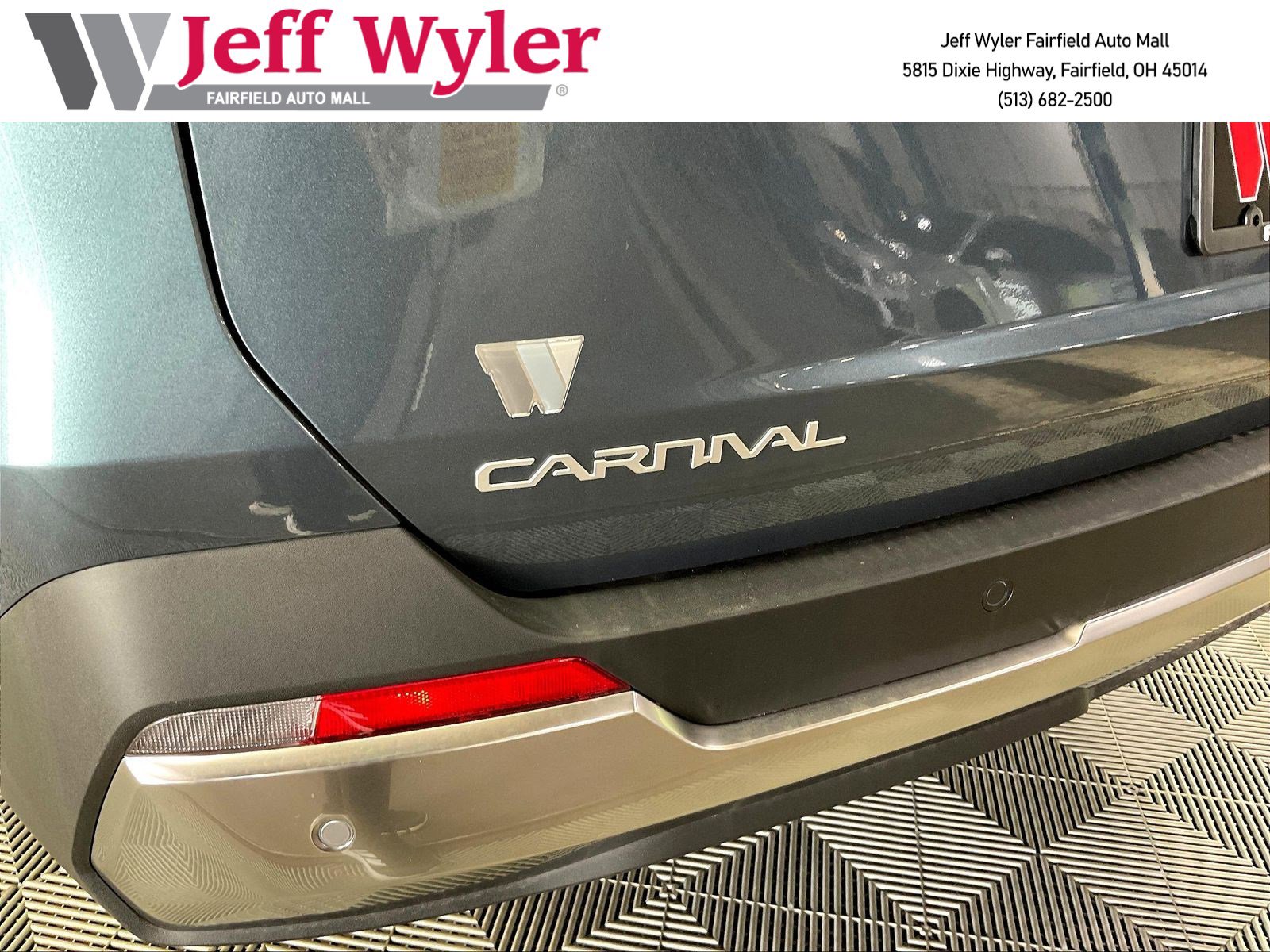 New 2026 Kia Carnival Hybrid FWD image 14
