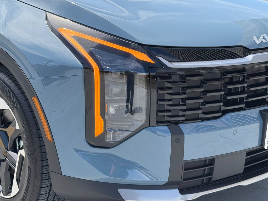 New 2027 Kia Sportage S FWD image 11