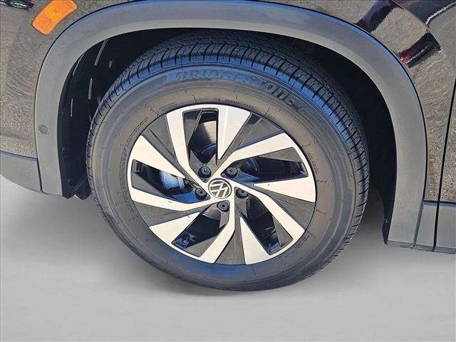 Used 2026 Volkswagen Tiguan S FWD image 22