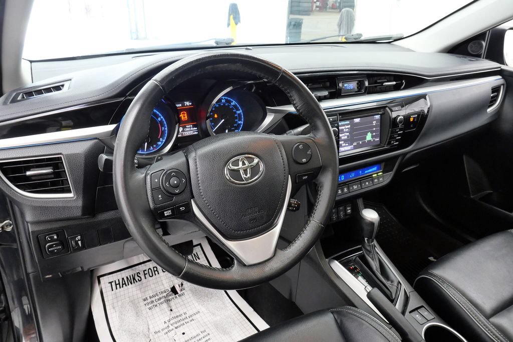 Used 2016 Toyota Corolla L FWD image 10