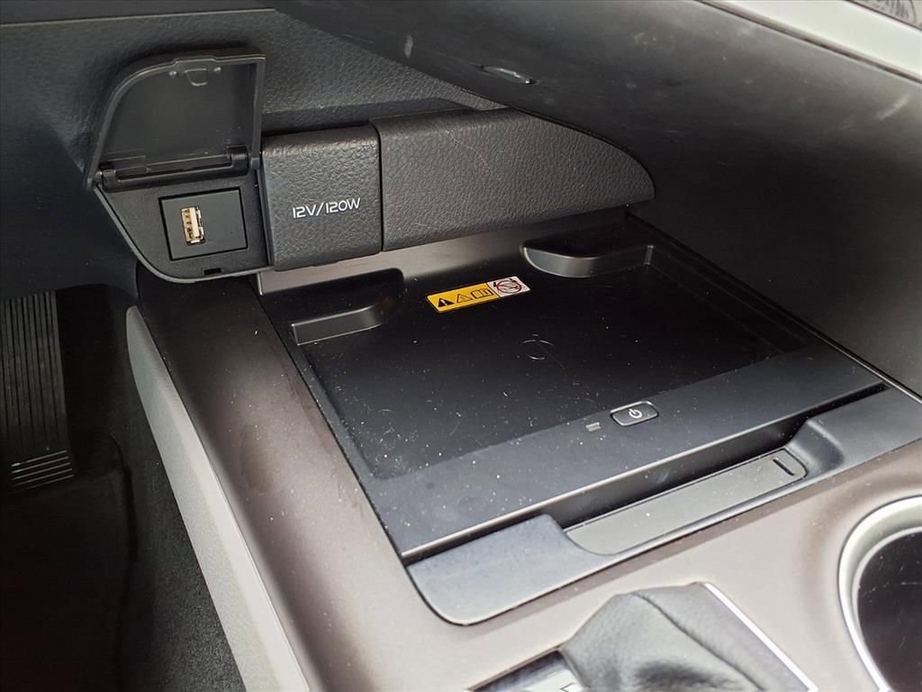 Certified 2022 Toyota Camry XLE image 15