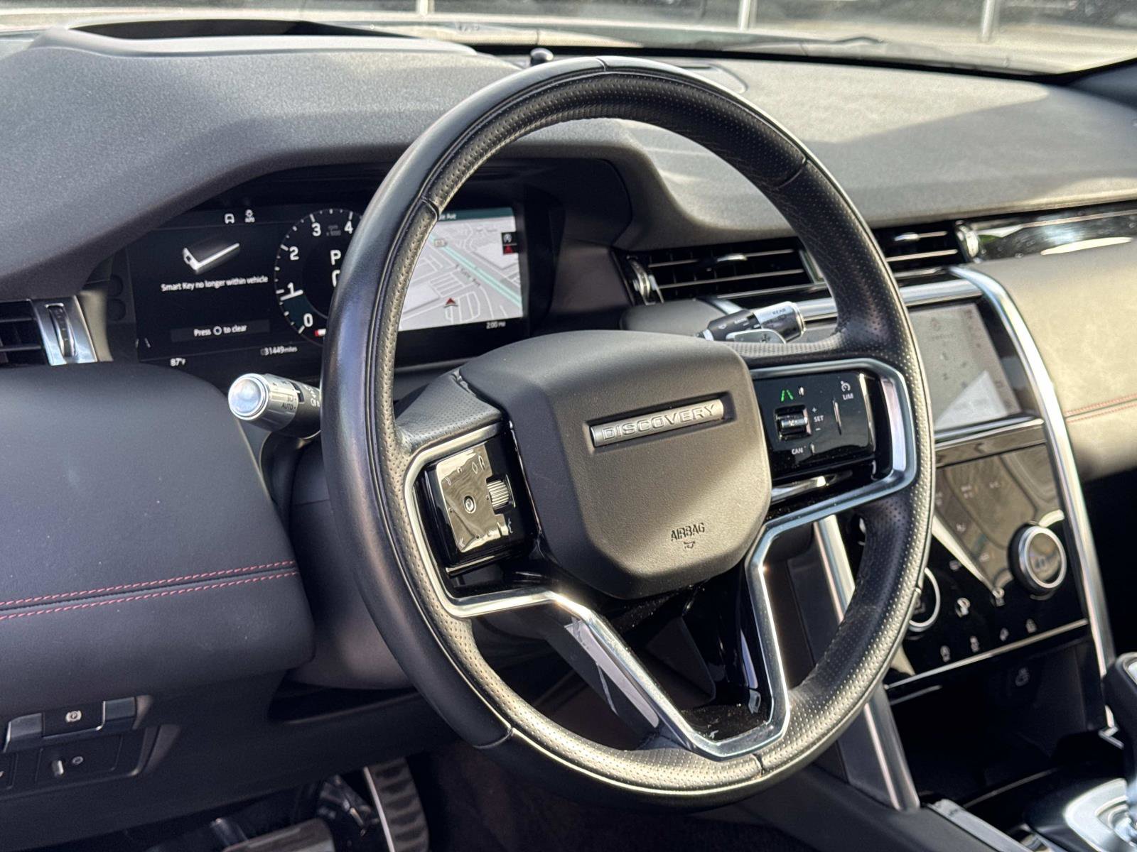 Used 2021 Land Rover Discovery Sport SE R-Dynamic image 4