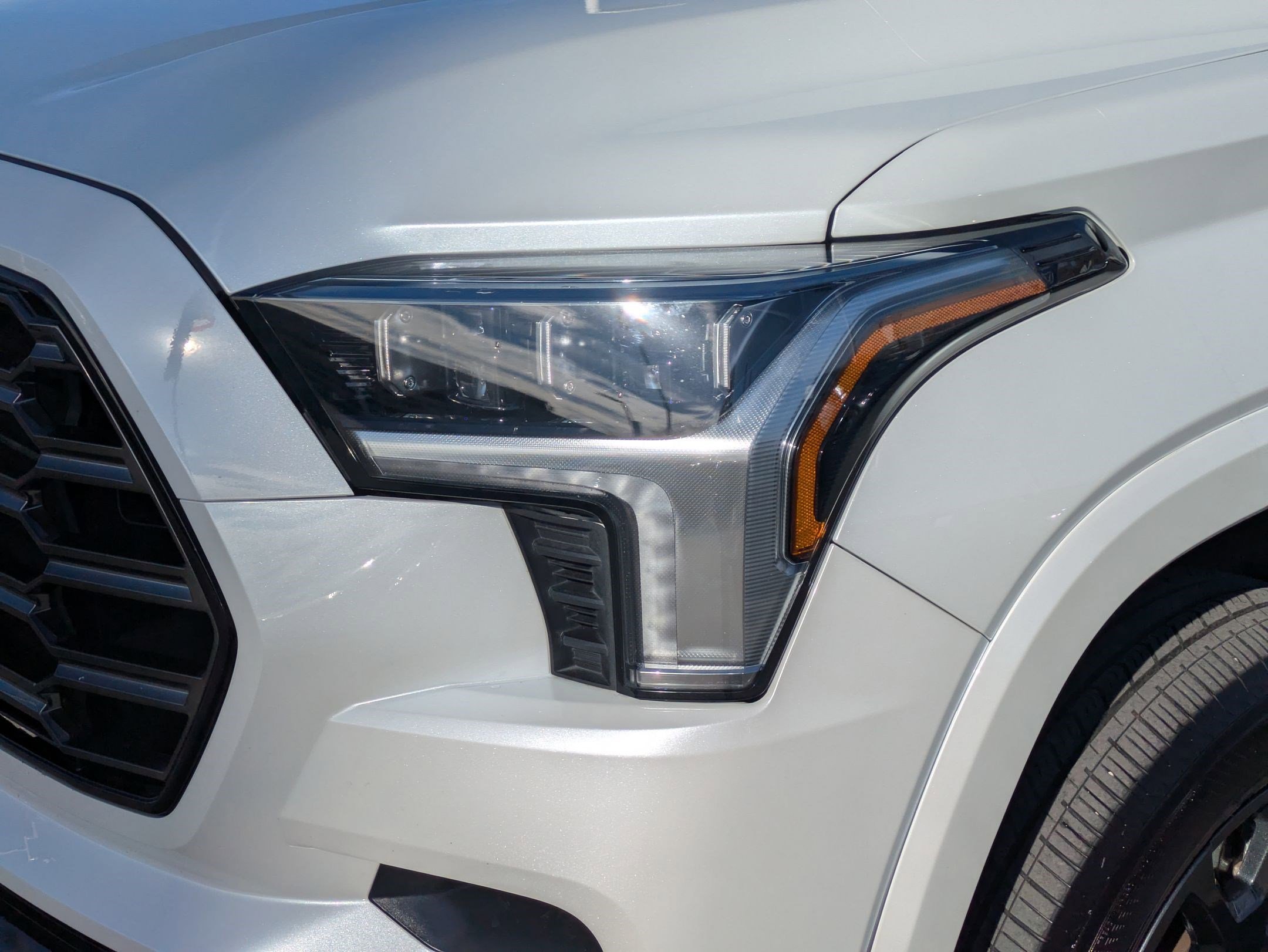 Used 2024 Toyota Sequoia Platinum image 13