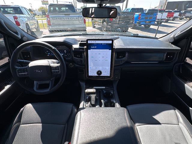 Used 2024 Ford F150 Lightning Lariat image 16