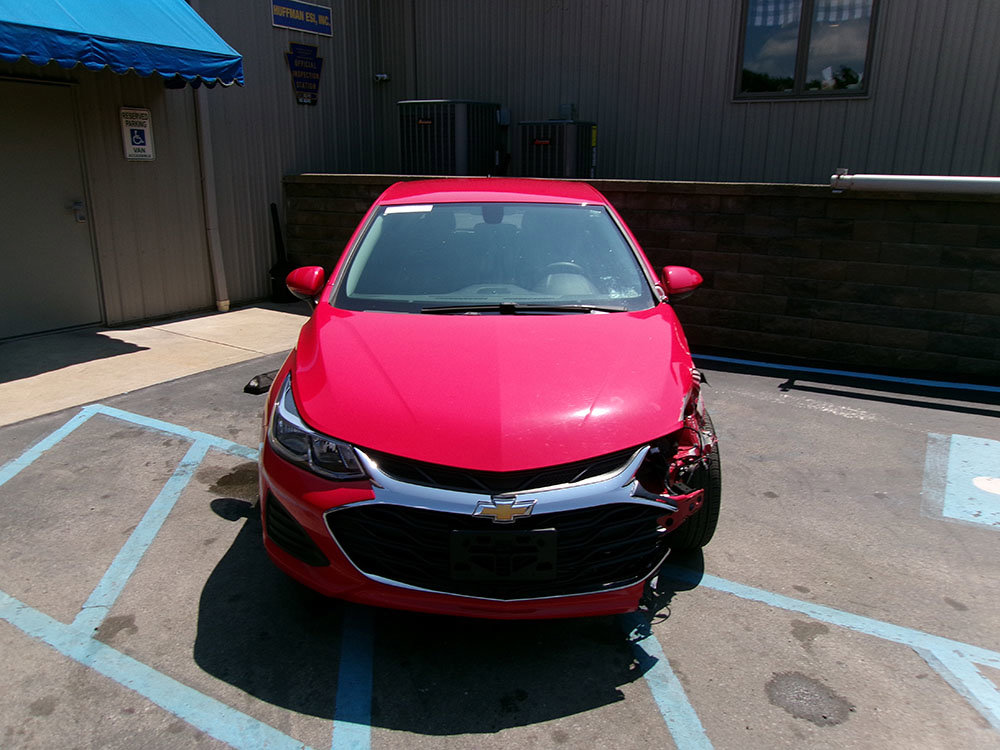 Used 2019 Chevrolet Cruze LS FWD image 2