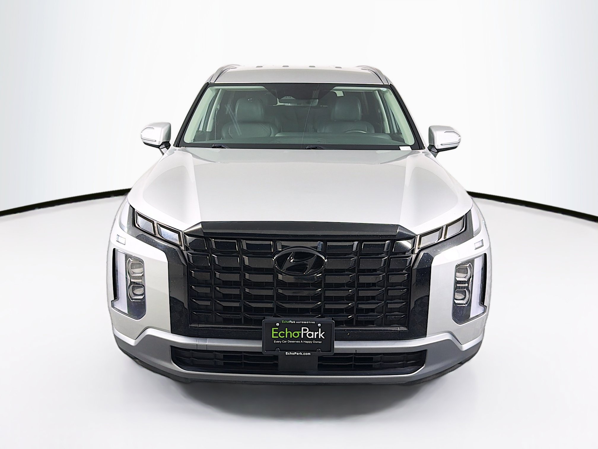 Used 2024 Hyundai Palisade SEL FWD image 2