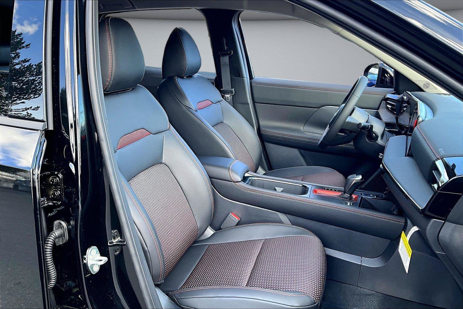 New 2027 Nissan Kicks SR AWD/4WD image 12
