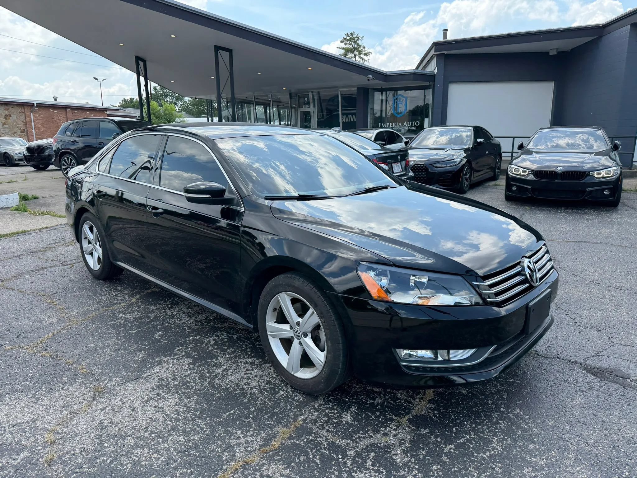 Used 2015 Volkswagen Passat 1.8T S FWD image 10