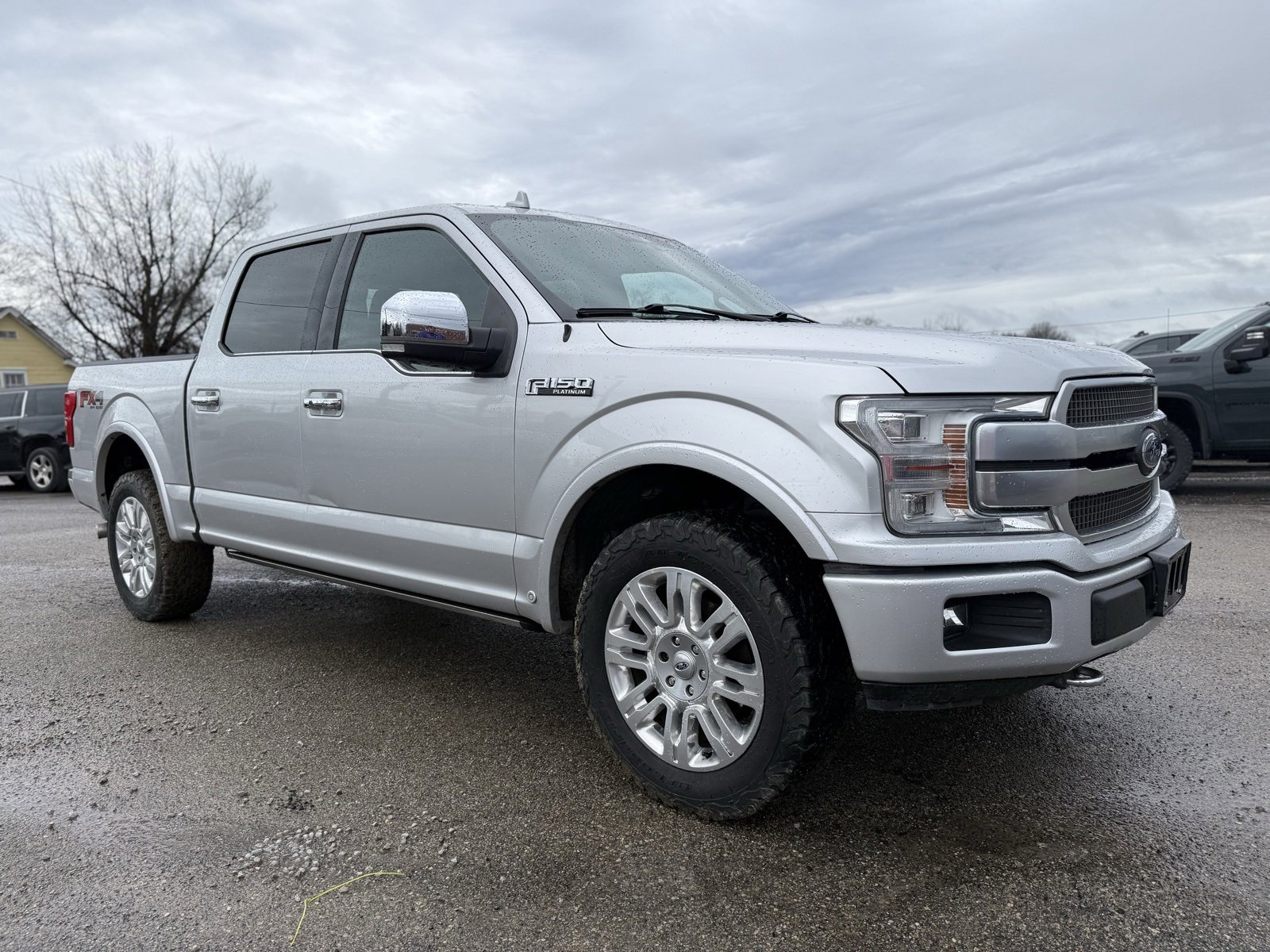 Used 2018 Ford F150 Platinum w/ Equipment Group 701A Luxury image 10