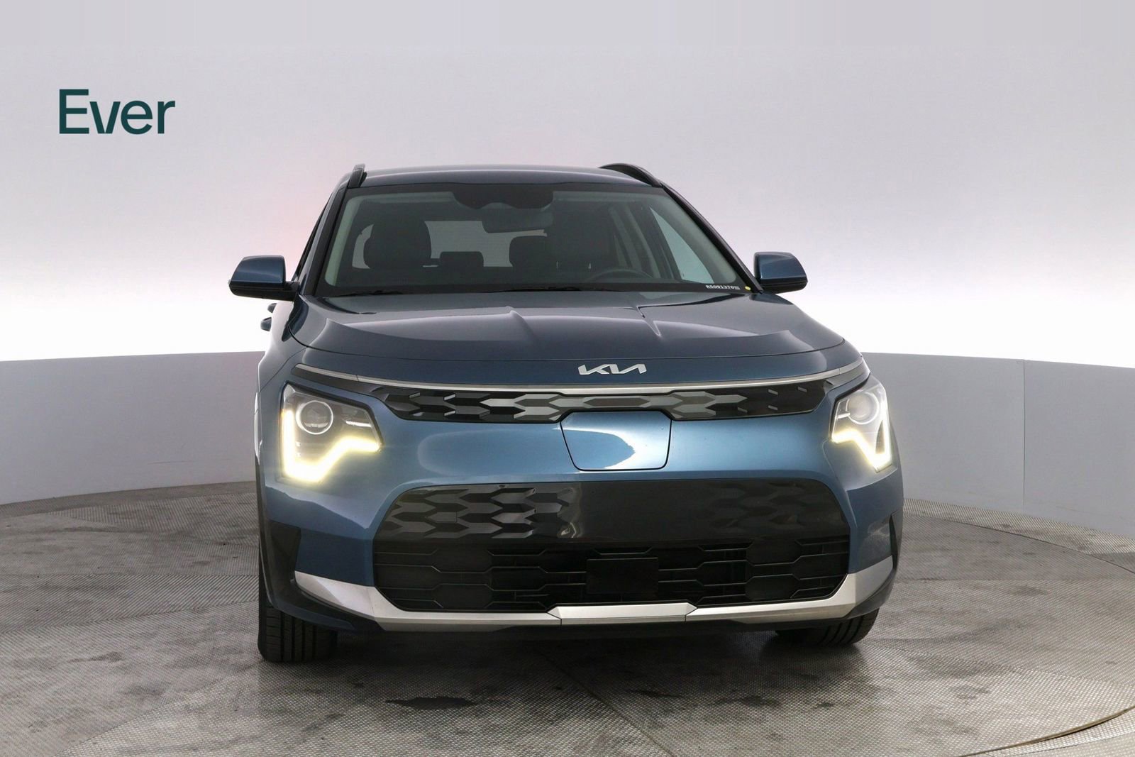 Used 2024 Kia Niro Wind image 3