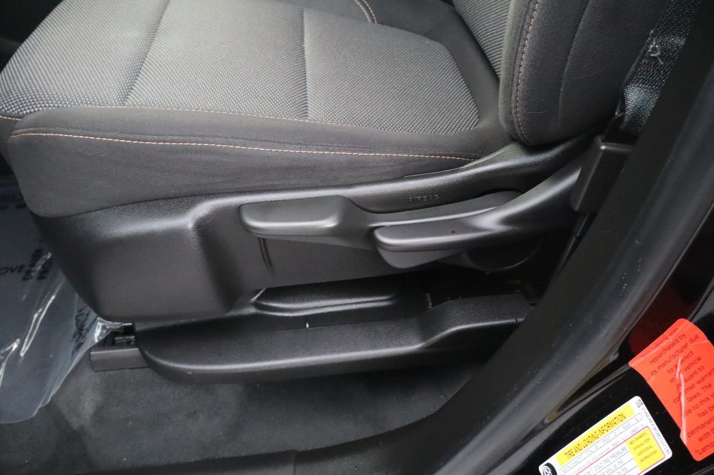 Used 2021 Chevrolet Traverse LS FWD image 22