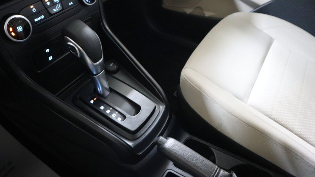 Used 2020 Ford EcoSport S image 15