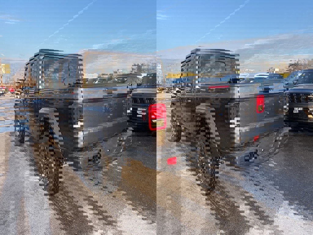 New 2026 Jeep Gladiator Sport image 6