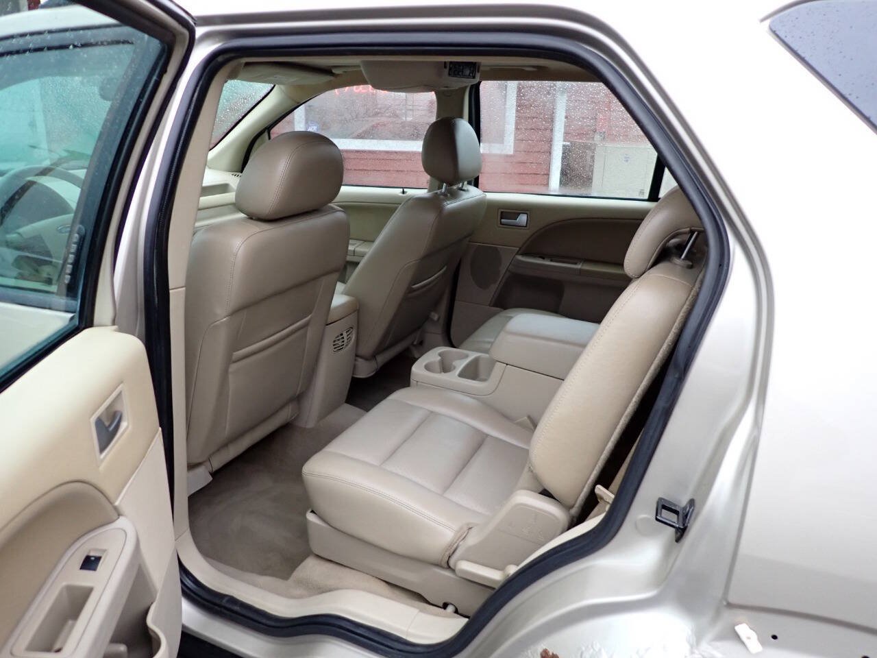 Used 2006 Ford Freestyle Limited FWD image 8