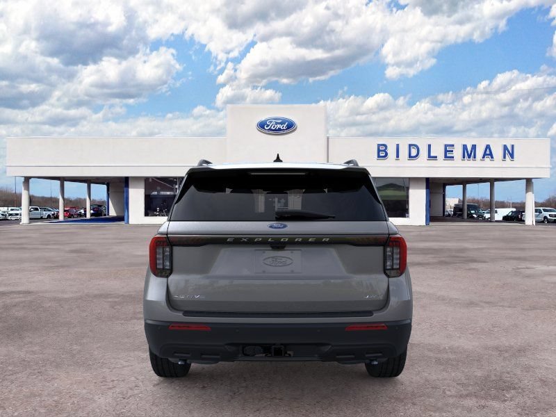 New 2026 Ford Explorer Active AWD/4WD image 5