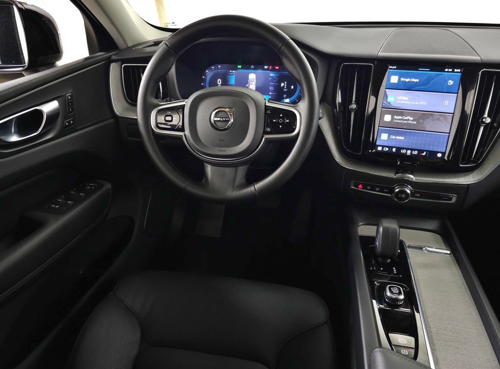 Certified 2025 Volvo XC60 B5 Plus AWD/4WD image 18