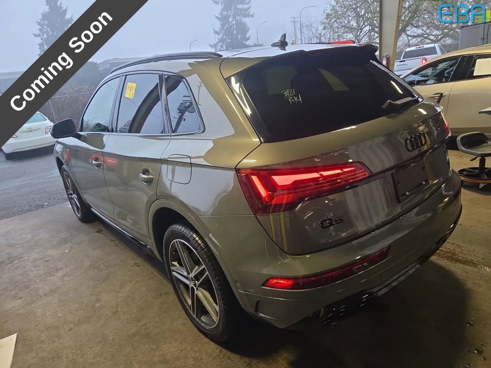 Used 2024 Audi Q5 e Prestige w/ Prestige Package image 4