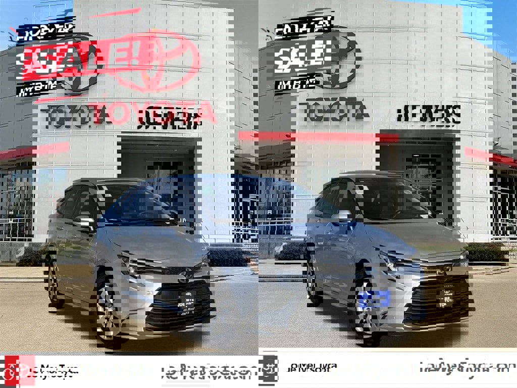 Used 2025 Toyota Corolla LE