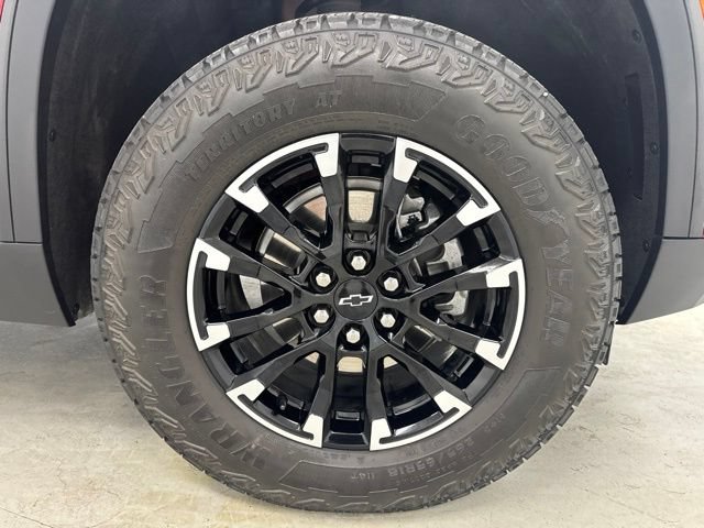 Used 2024 Chevrolet Traverse Z71 w/ LPO, Floor Liner Package AWD/4WD image 33